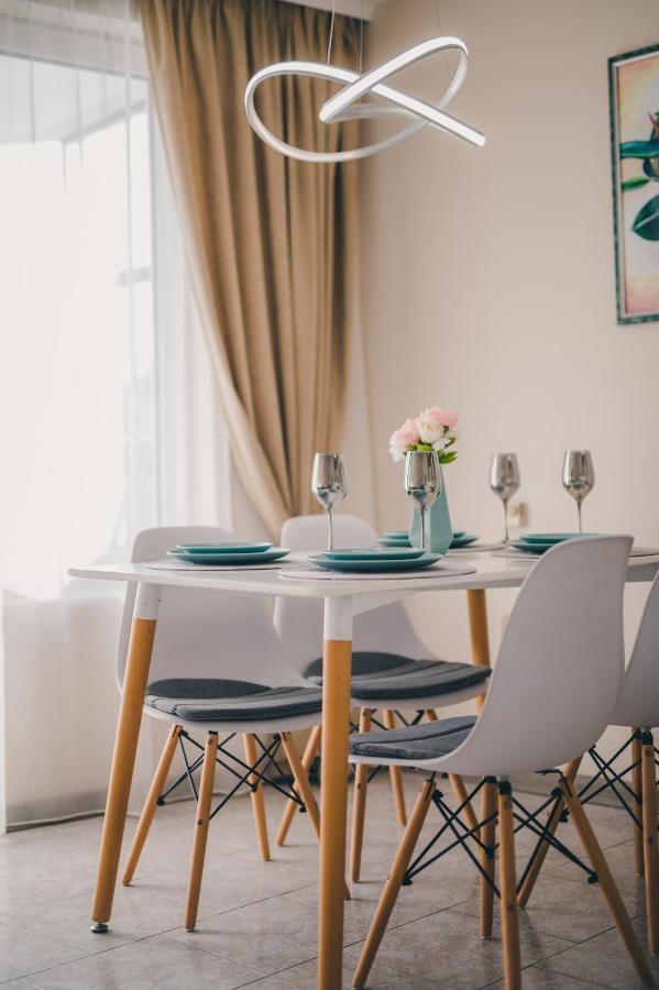 Unbeatable Location: New & Comfy Apartment Varna Extérieur photo