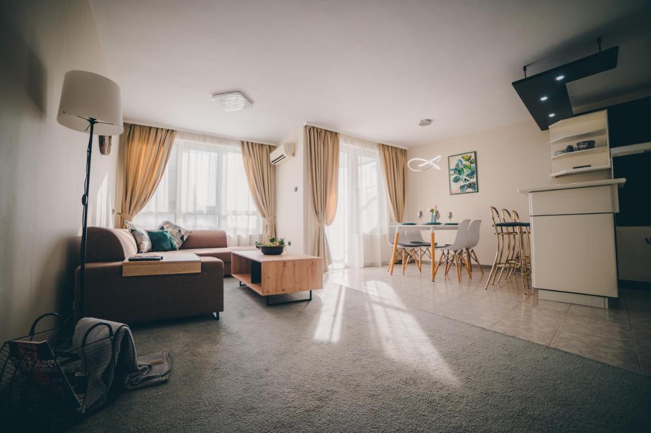 Unbeatable Location: New & Comfy Apartment Varna Extérieur photo