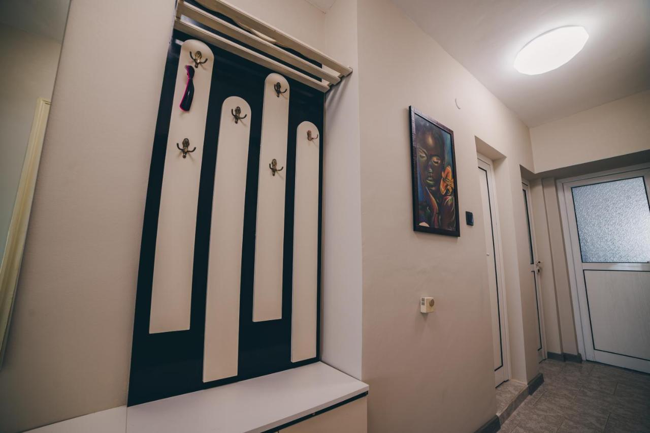 Unbeatable Location: New & Comfy Apartment Varna Extérieur photo