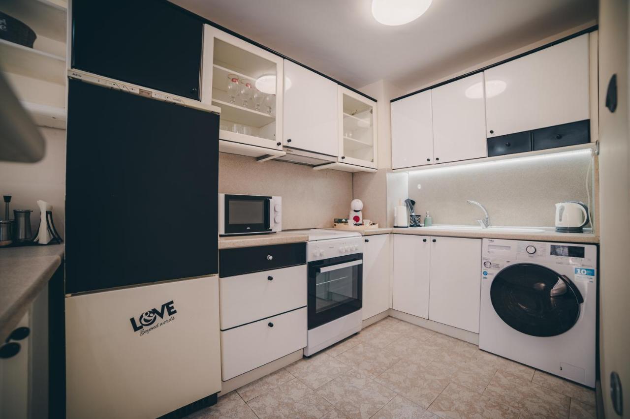 Unbeatable Location: New & Comfy Apartment Varna Extérieur photo